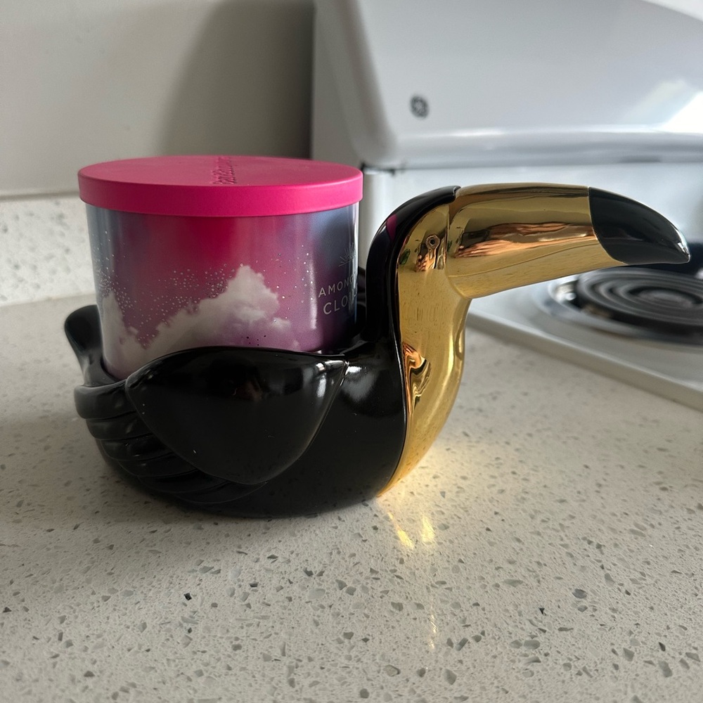 Bath&Body Works Toucan 3wick ceramic candle holder